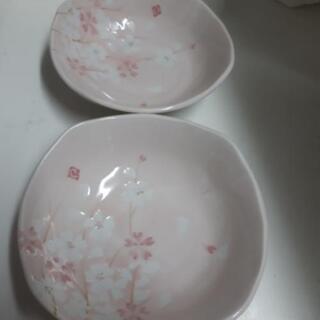 桜柄の小鉢