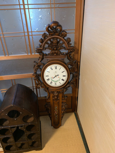 イタリア製木製大きな掛け時計