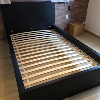 IKEA セミダブルベッドフレーム MALM