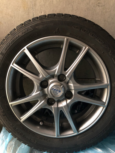 商談中　　スタッドレスタイヤホイール付　ホンダN-ONE