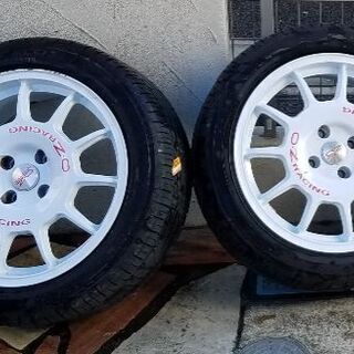 O・Z racing OZレーシング　ホワイトアルミホイール4本セット タイヤ付き205/50R17　タイヤは2019年8月購入　プジョー、シトロエンなどに