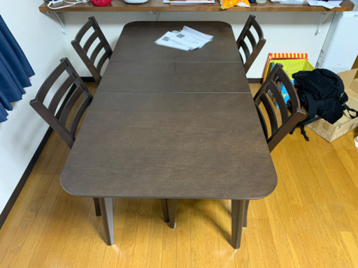 ダイニングセット（テーブル1+イス4）