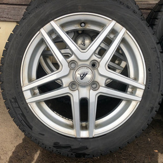 ★取り引き予定者決まりました★スタッドレスタイヤ　165／55R15 ワゴンRで使用の画像