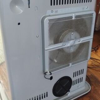 ＜難あり＞コロナ石油ファンヒーターの画像