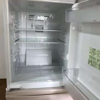 【取引中】SHARP 137L つけかえどっちもドア冷蔵庫 ピンク系