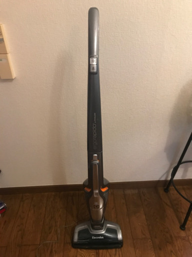 Electrolux スティック型掃除機