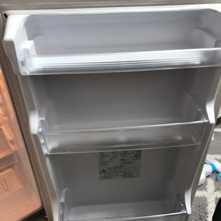 2017年製AQUA冷蔵庫 2021年3月まで保証ありの画像