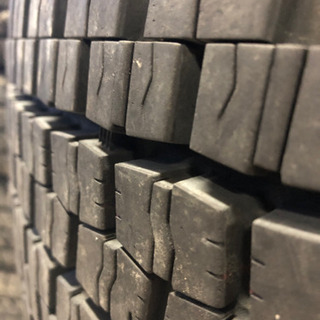 225/90R17.5 バリ山4本セット