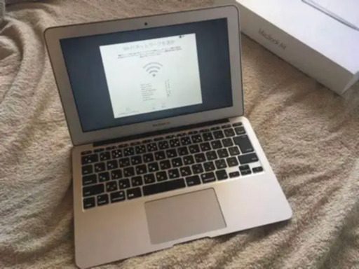 美品 MacBook Air 11.6インチ 8GB 256GB A1465