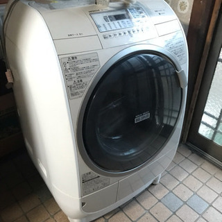 ドラム型洗濯乾燥機