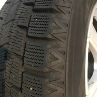 スタッドレスタイヤ アルミホイール 4本セット ノア ボクシー