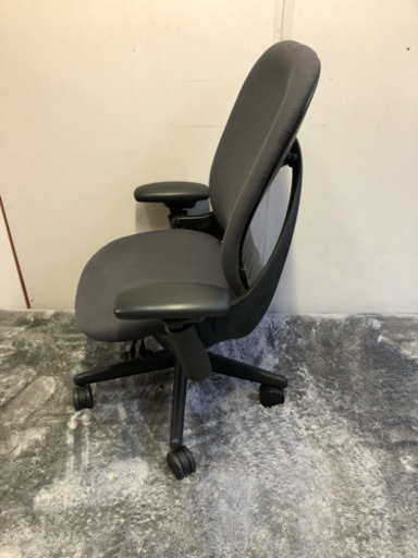 ⬛︎15万⬛︎ Steelcase、leapチェア、スチールケース、高機能、パソコン