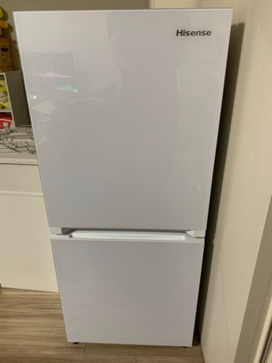 【引き取りで5000円】Hisense 134L 冷蔵庫ホワイト　使用歴2年