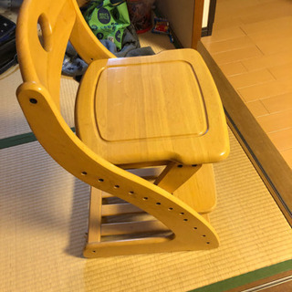 学習机用イスの画像