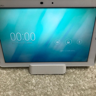 docomo タブレット　F02F  Whiteの画像