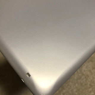 docomo タブレット　F02F  Whiteの画像