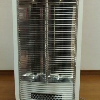 トヨトミの遠赤外線電気ヒーターの画像