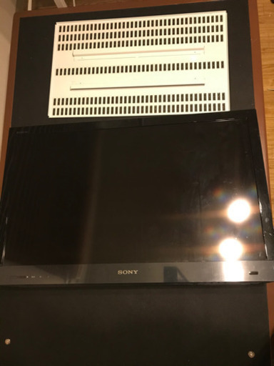 SONY32型テレビ+壁掛け金具(壁美人)