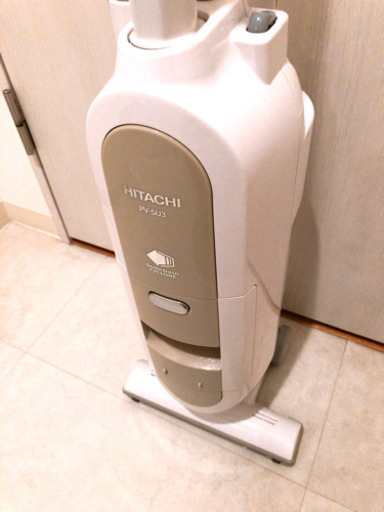 お買い得！おしゃれなスティック型♡インテリアにも♡【HITACHI/掃除機】