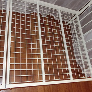 天蓋付きパイプベッド（白）の画像