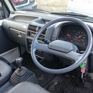 ご成約済みとなりました。ありがとうございました。歳末大特価！コミコミ価格10.6万円！サンバートラック冷凍車！早い者勝ちです！の画像