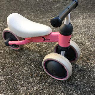 子供用 三輪車　の画像