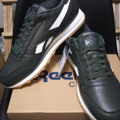 reebok classic leather 新品　28.5