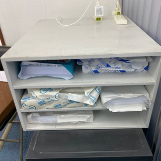 【決まりました】コピー用紙棚　取りに来てくださる方限定
