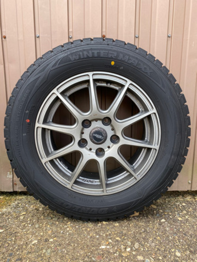値下。スタッドレスタイヤ　195/65R15る
