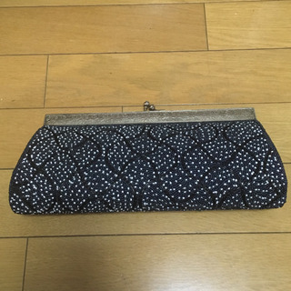 ビーズ ハンドバッグ 紺 ブルー パーティや和装にの画像