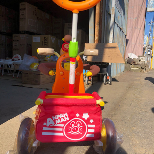 【未使用】【訳あり】三輪車　アンパンマン　オレンジ