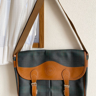 タータンチェック　ショルダーバッグ　中古美品