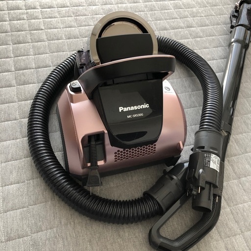 Panasonicサイクロン掃除機　MC-SR530G 2015年製