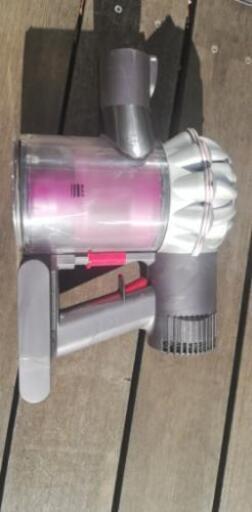 ダイソン　dyson DC62\n\nコードレスクリーナー
