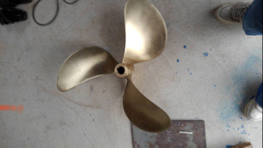 漁船　ミカドプロペラ