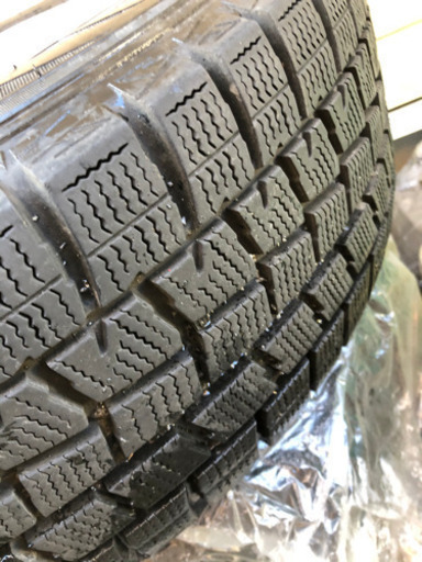 中古スタッドレスタイヤ195/65R15 4本ホイルセット