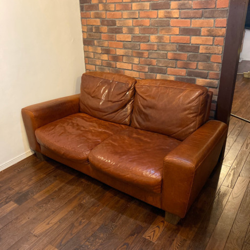 アクメファーニチャー Acme furniture定価25万2人掛けレザーソファ