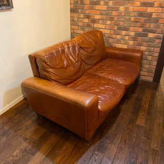 アクメファーニチャー Acme furniture定価25万2人掛けレザーソファ