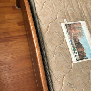 【引取限定】okamuraセミダブルベッド（中古）の画像