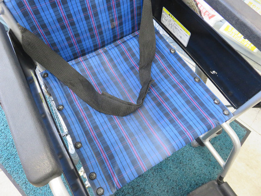 【自社配送は札幌市内限定】介護⑧ 車椅子 カワムラサイクル製 車イス 介助ブレーキ付き ノーパンクタイヤ 中古