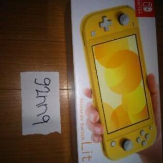 新品　NINTENDO　SWITCH　Lite　イエロー