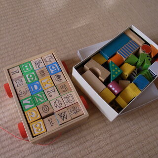 【取りに来ていただける方限定】あかちゃん向け積み木を¥0でお譲りします