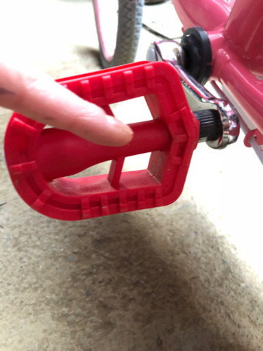 【未使用】【訳あり】子供用自転車ハローキティ
