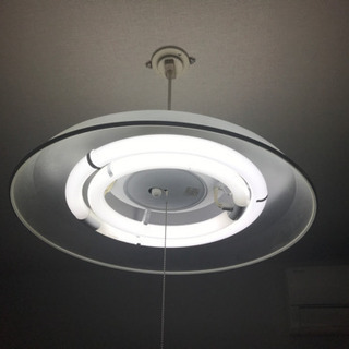 ペンダントライト 蛍光灯タイプの画像