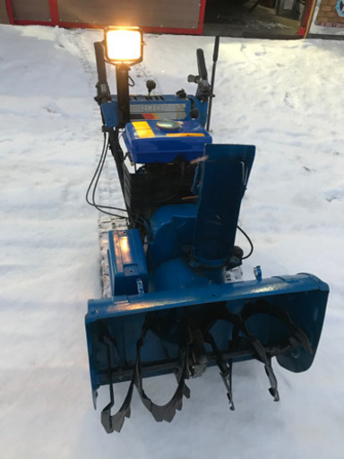 除雪機　セル付　ヤマハ870 8馬力