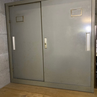 【決まりました】スチール製オフィス棚　取りに来てくださる方限定