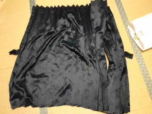 トラック用品「センターカーテン」