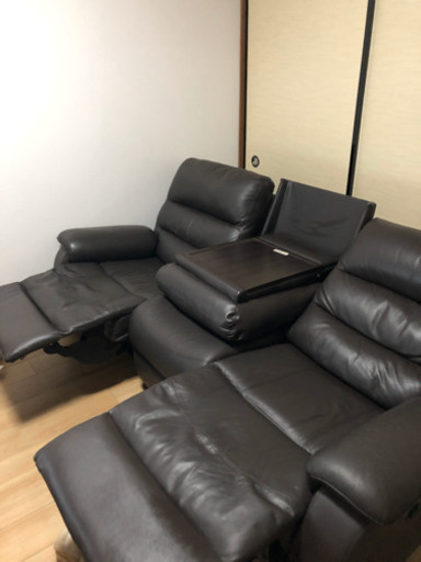 ※お約束中※【取りに来ていただける方歓迎！値下げ交渉あり！】ニトリ リクライニングソファー 本革3人がけ  35,000円