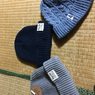 ニットキャップandネックウォーマー　セットの画像