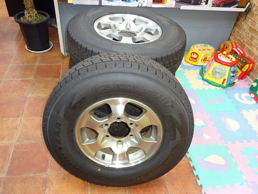 グットイヤースタッドレス中古　アルミホイール4本セット！！！！
